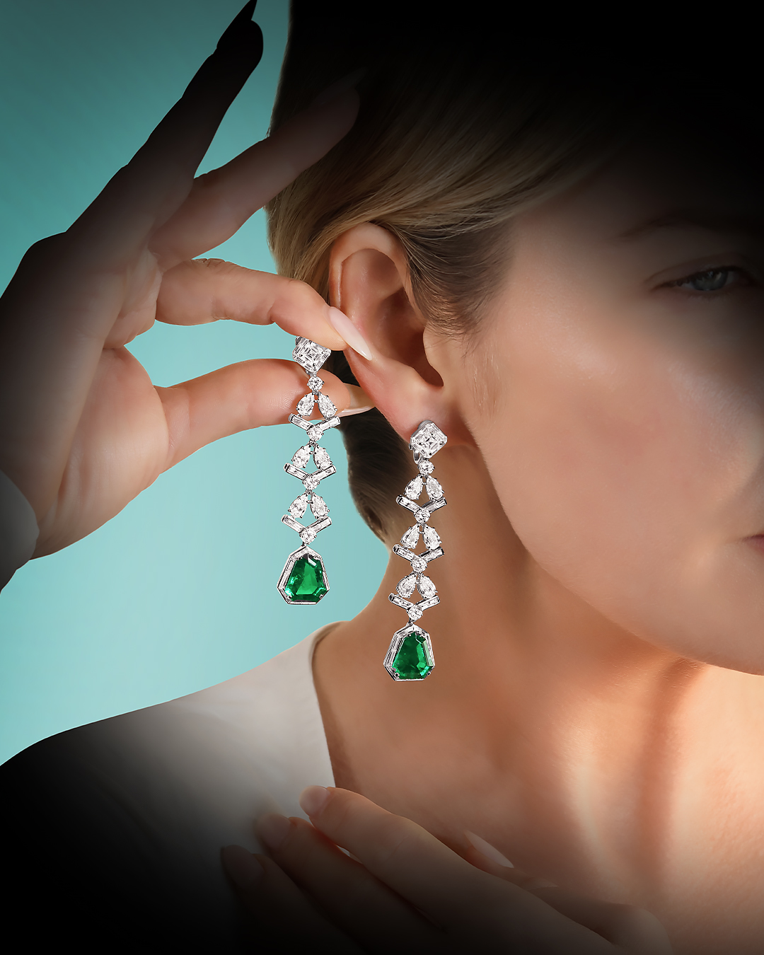 celia fabbri photography high jewellery chatila jewels emeralds and diamonds earrings vert d'eau