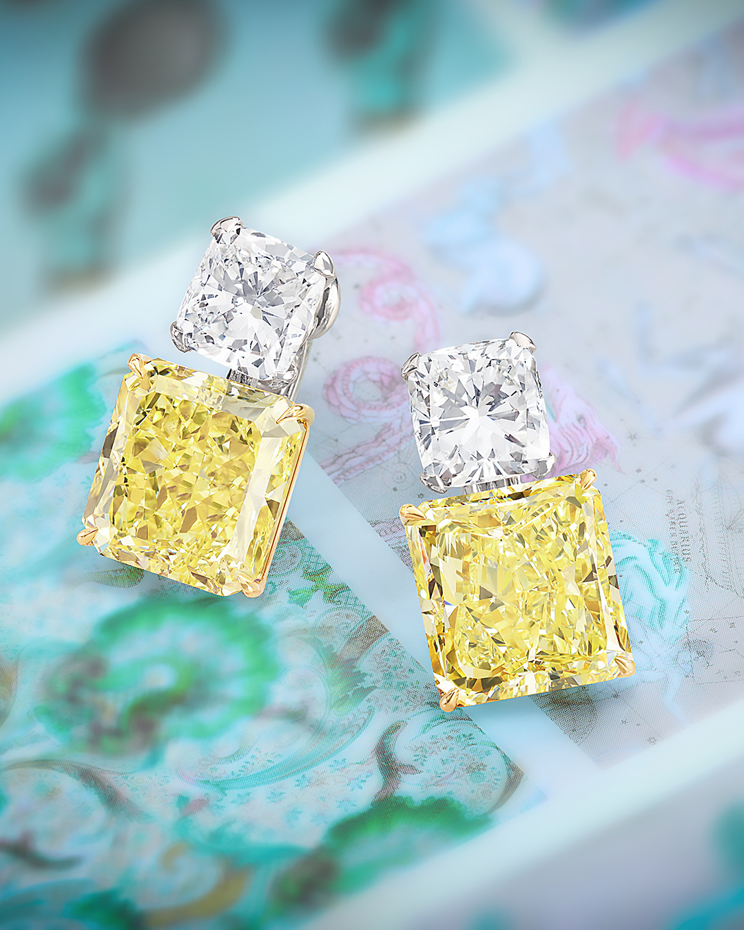 celia fabbri photography high jewellery chatila jewels yellow diamonds earrings green background